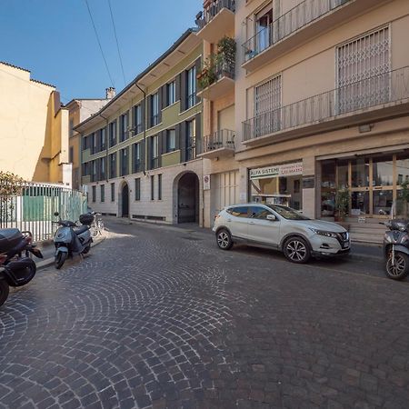 Italstay - Disciplini Apartment -10 Min Dal Duomo Milan Exterior photo