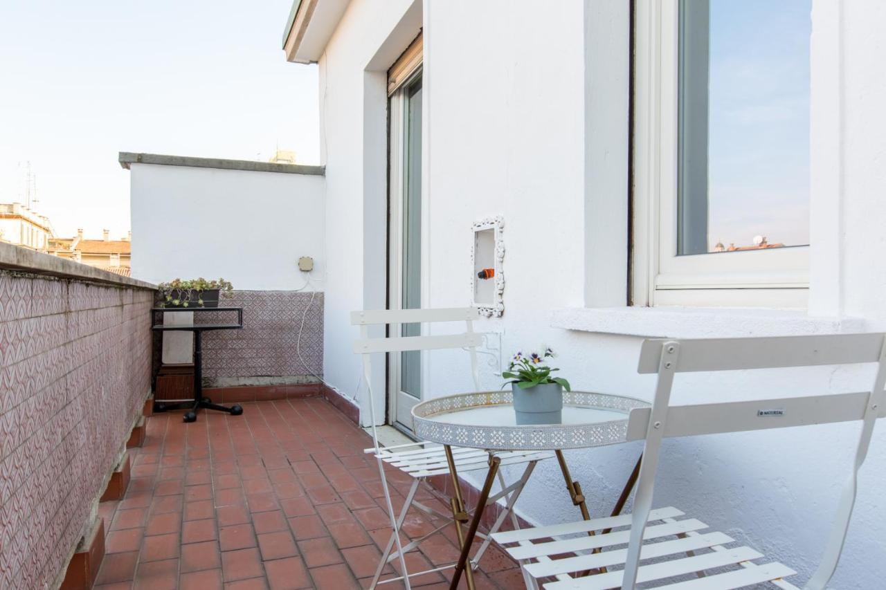 Italstay - Disciplini Apartment -10 Min Dal Duomo Milan Exterior photo